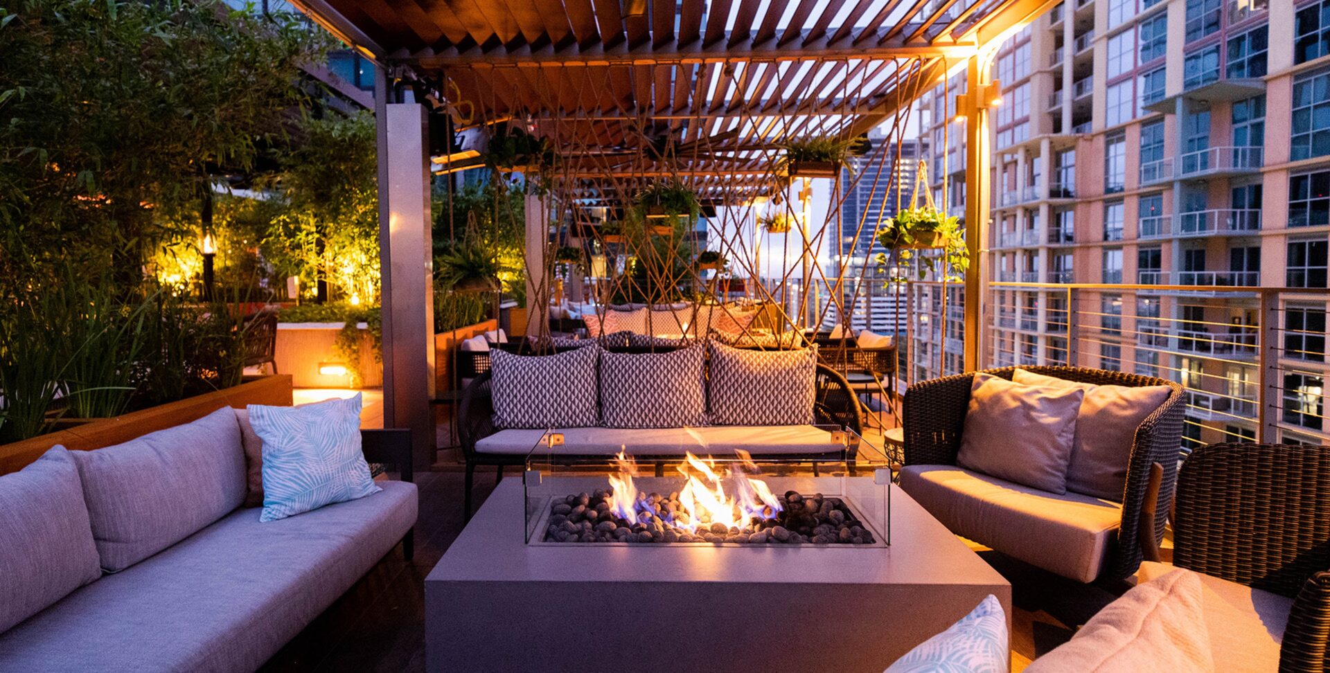Zanzibar – Austin, Texas